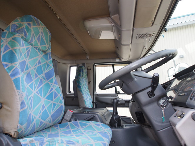 日野  ウイング車 大型 KL-FW1KXHG 年式 H15[写真15]