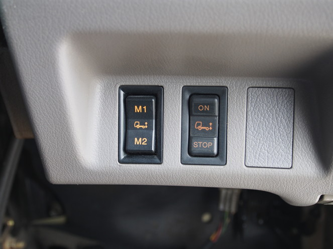 日野  ウイング車 大型 KL-FW1KXHG 年式 H15[写真19]