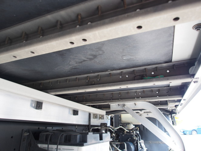 いすゞ フォワード ウイング車 中型 PA-FRD34L4 年式 H17[写真23]