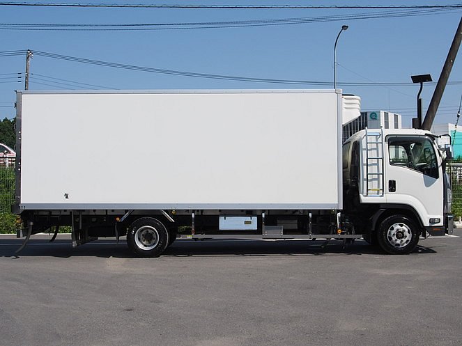 いすゞ フォワード 冷凍バン 中型 PDG-FRR34S2 年式 H19[写真05]