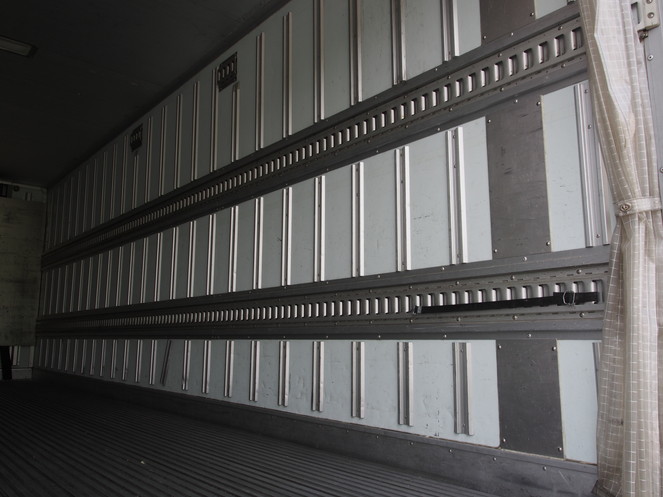 いすゞ フォワード 冷凍バン 中型 PKG-FRR90S2 年式 H20[写真14]