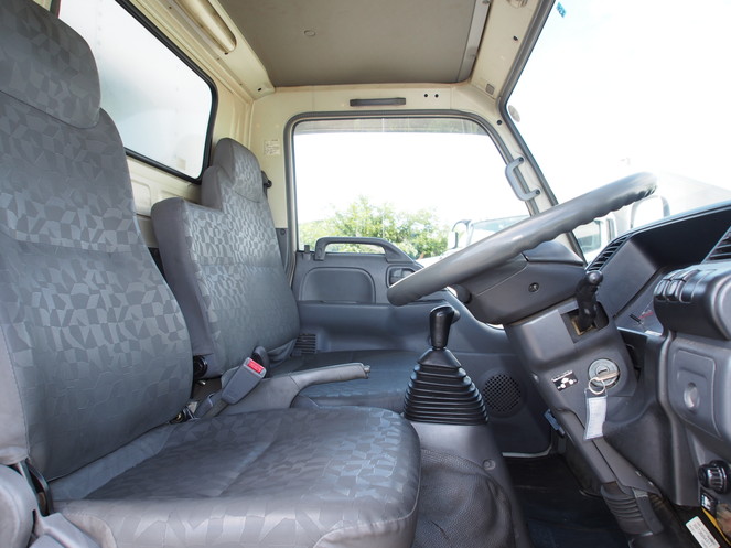 いすゞ エルフ バン車 小型 PB-NKR81AN 年式 H18[写真14]