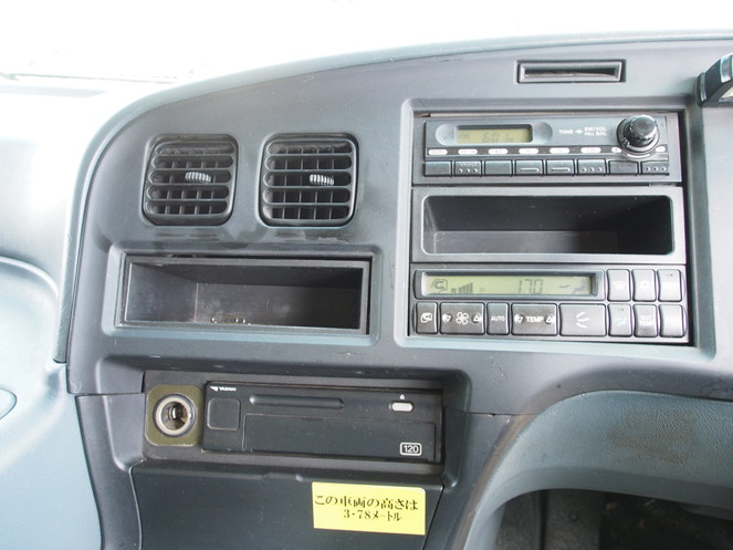 三菱ふそう スーパーグレート ウイング車 大型 PJ-FS55JZ 年式 H17[写真19]