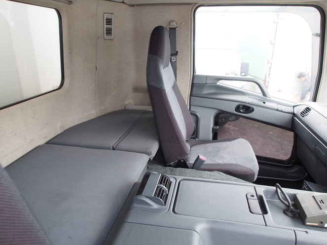 三菱ふそう スーパーグレート ウイング車 大型 BDG-FS55JZ 年式 H19[写真19]