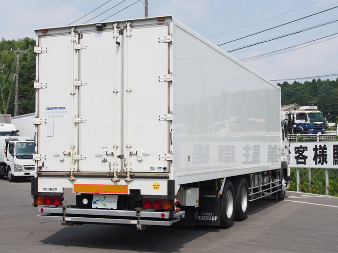 いすゞ ギガ 冷凍バン 大型 PKG-CYL77V8 年式 H21[写真05]