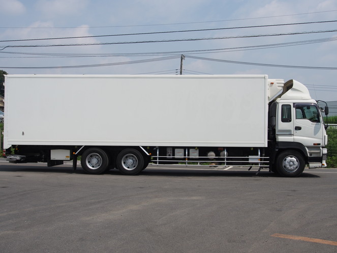 いすゞ ギガ 冷凍バン 大型 PKG-CYL77V8 年式 H21[写真06]