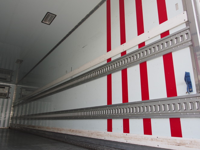 いすゞ ギガ 冷凍バン 大型 PKG-CYL77V8 年式 H21[写真13]