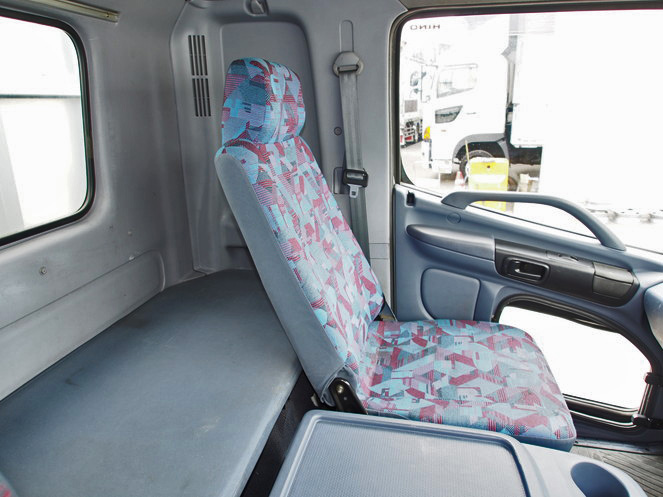 日野 レンジャー ウイング車 中型 KK-FD1JLEA 年式 H15[写真11]