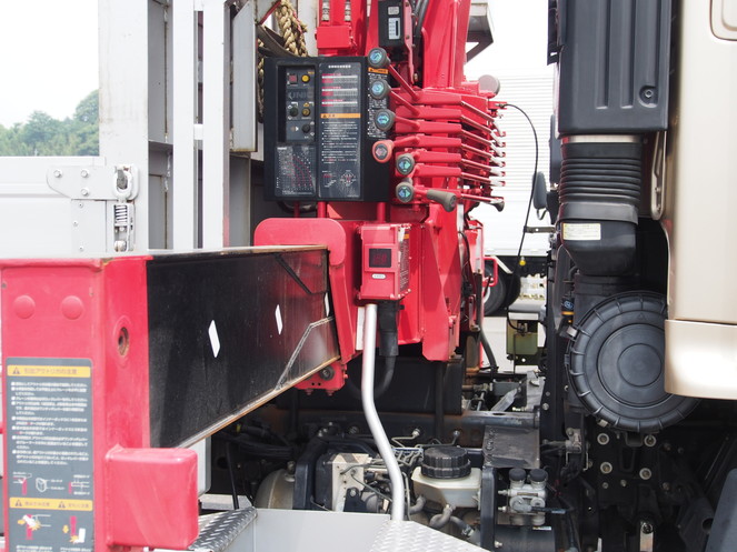 日野 レンジャー ユニック 中増t ADG-FE8JMWG 年式 H18[写真15]