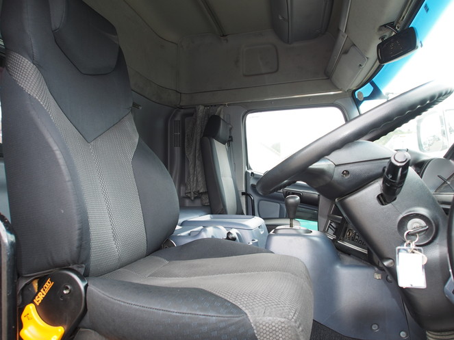 日野 プロフィア ウイング車 大型 KS-FW1EXWG 年式 H17[写真19]