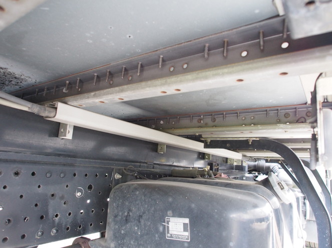 いすゞ エルフ ウイング車 小型 BDG-NPR85AN 年式 H19[写真19]