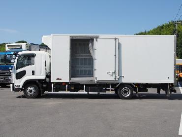 いすゞ フォワード 冷凍バン 中型 PKG-FRR90S2 年式 H20 [写真07]