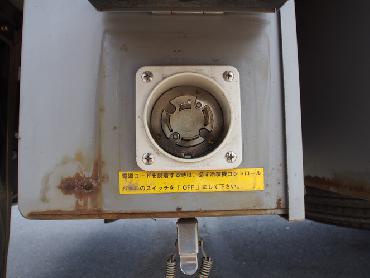 いすゞ フォワード 冷凍バン 中型 PKG-FRR90S2 年式 H20 [写真18]