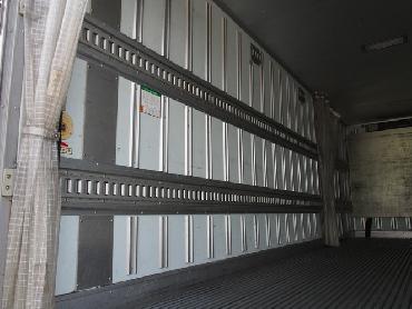 いすゞ フォワード 冷凍バン 中型 PKG-FRR90S2 年式 H20 [写真13]