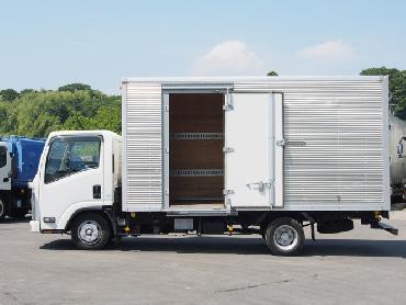 いすゞ エルフ バン車 小型 BKG-NLR85AN 年式 H19 [写真07]