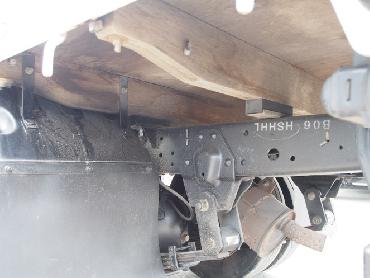 いすゞ エルフ 平ボディ 小型 PB-NKR81A 年式 H17 [写真18]