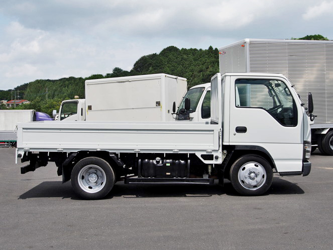 いすゞ エルフ 平ボディ 小型 PB-NKR81A 年式 H17[写真05]