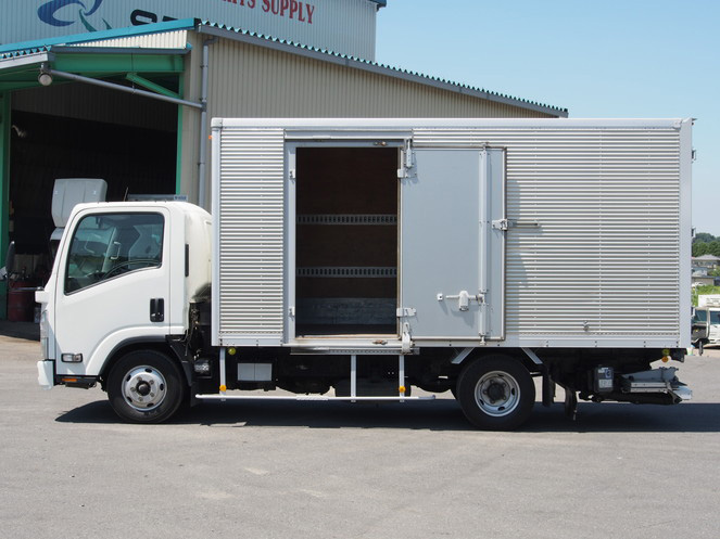 いすゞ エルフ バン車 小型 BKG-NPR85AN 年式 H19[写真08]