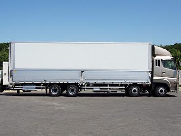 三菱ふそう スーパーグレート ウイング車 大型 LKG-FS54VZ 年式 H22 [写真06]