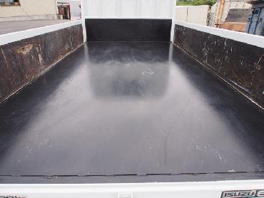 いすゞ エルフ 平ボディ 小型 PB-NKR81A 年式 H17 [写真11]