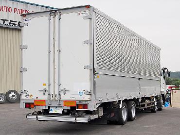 三菱ふそう スーパーグレート ウイング車 大型 KL-FS54JVZ 年式 H15 [写真05]