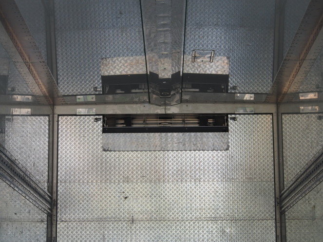 三菱ふそう スーパーグレート 冷凍ウイング 大型 PJ-FS54JZ 年式 H18[写真17]