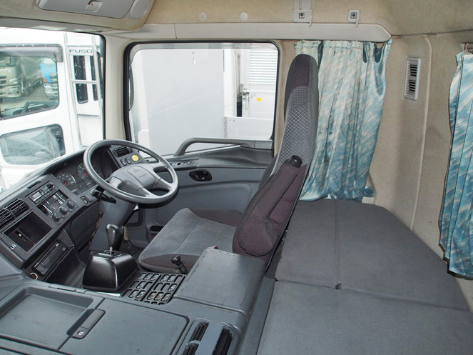 三菱ふそう スーパーグレート ウイング車 大型 LKG-FS54VZ 年式 H22[写真16]