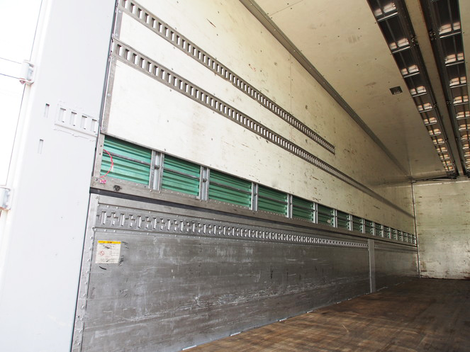 三菱ふそう スーパーグレート ウイング車 大型 KL-FS54JVZ 年式 H16[写真12]