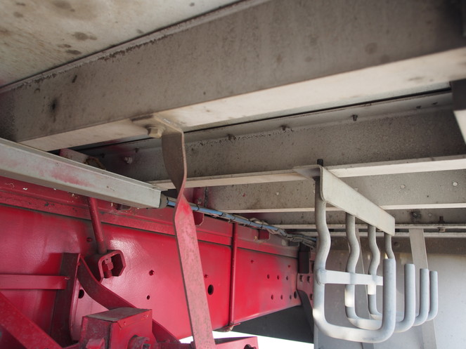 いすゞ ギガ 冷凍ウイング 大型 PDG-CYJ77W8 年式 H22[写真31]