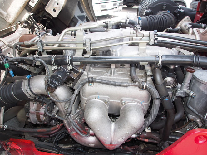 いすゞ ギガ 冷凍ウイング 大型 PDG-CYJ77W8 年式 H22[写真24]