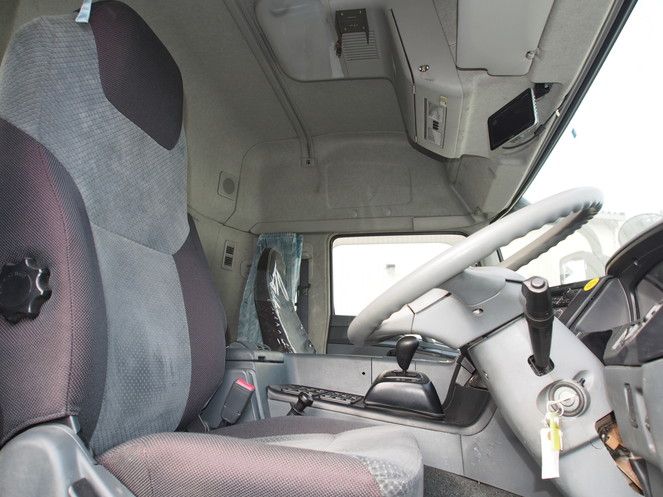 三菱ふそう スーパーグレート ウイング車 大型 BDG-FS54JZ 年式 H21[写真13]