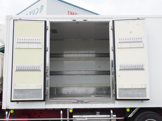 日野 レンジャー 冷凍バン 中型 BDG-FD8JKWG 年式 H20[写真09]