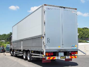 三菱ふそう スーパーグレート ウイング車 大型 LKG-FS54VZ 年式 H22 [写真04]