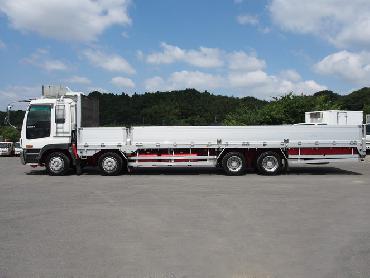 いすゞ ギガ 平ボディ 大型 KL-CYJ51W3 年式 H14 [写真09]