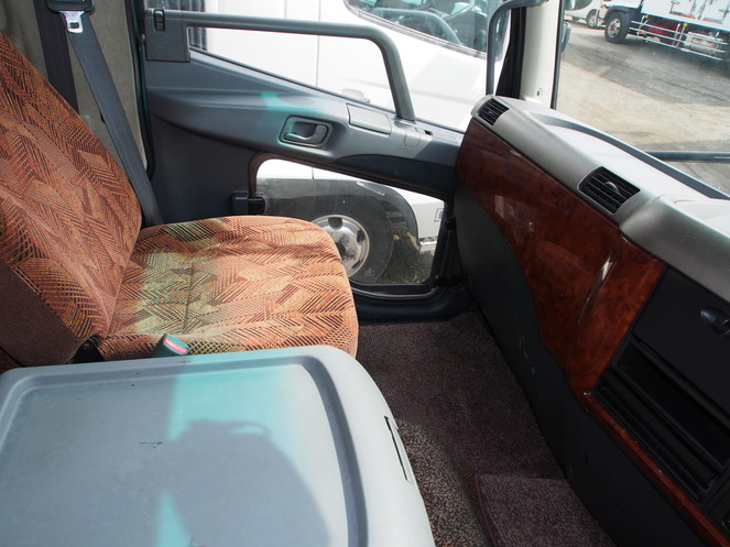 三菱ふそう ファイター ウイング車 中型 PA-FK64F 年式 H18[写真19]