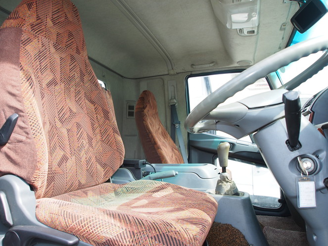 三菱ふそう ファイター ウイング車 中型 PA-FK64F 年式 H18[写真16]