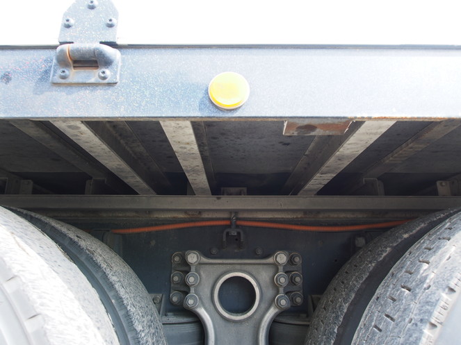 いすゞ ギガ ウイング車 大型 PDG-CYL77V8 年式 H20[写真27]