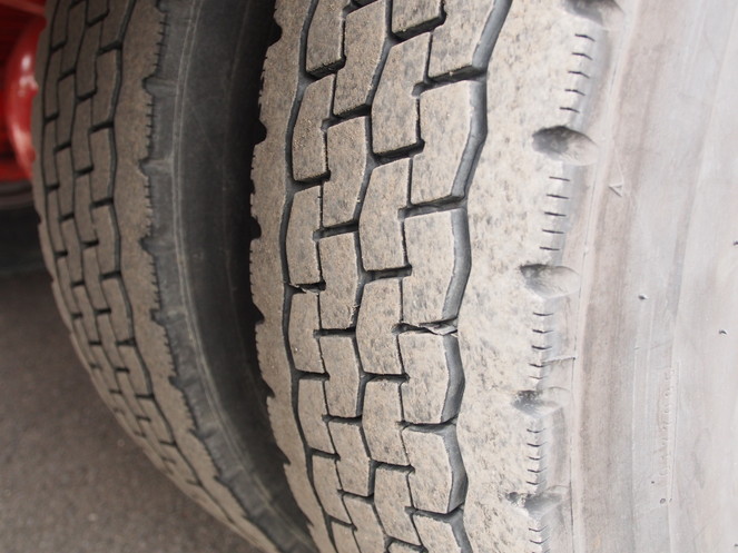 三菱ふそう ファイター 冷凍バン 中型 PDG-FK61F 年式 H20[写真33]