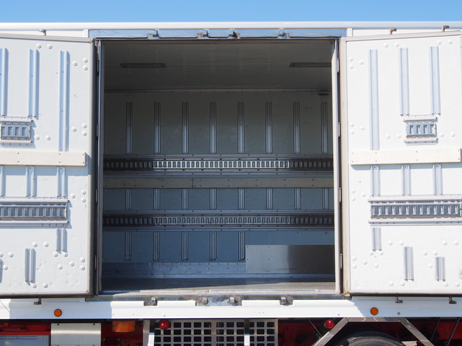 三菱ふそう ファイター 冷凍バン 中型 PDG-FK61F 年式 H20[写真10]