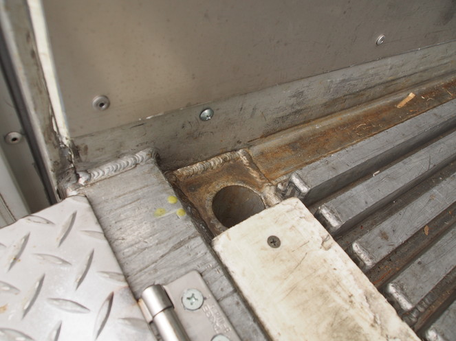 三菱ふそう ファイター 冷凍バン 中型 PDG-FK61F 年式 H20[写真20]