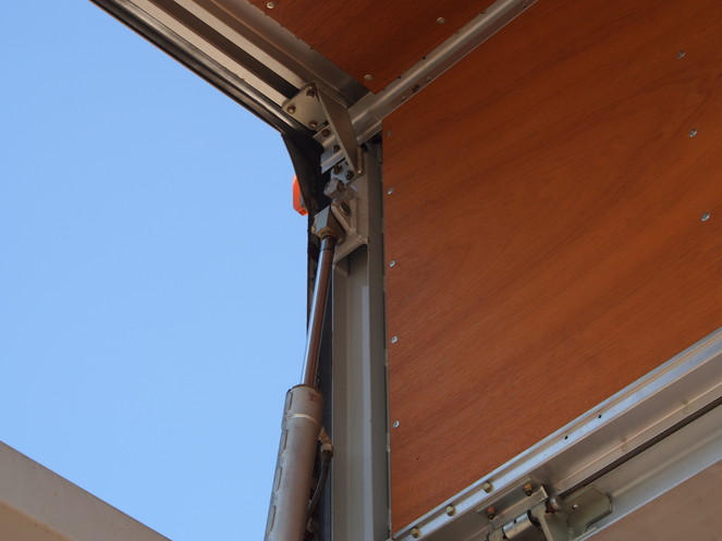 日野 プロフィア ウイング車 大型 PK-FW1EXWJ 年式 H17[写真09]