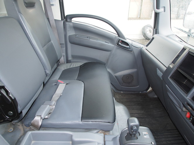 いすゞ エルフ パッカー 小型 PKG-NPR75N 年式 H22[写真18]