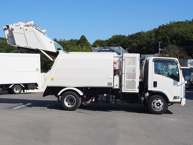 いすゞ エルフ パッカー 小型 PKG-NPR75N 年式 H22[写真06]