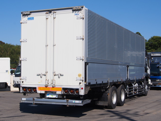 いすゞ ギガ ウイング車 大型 PDG-CYL77V8 年式 H20[写真06]