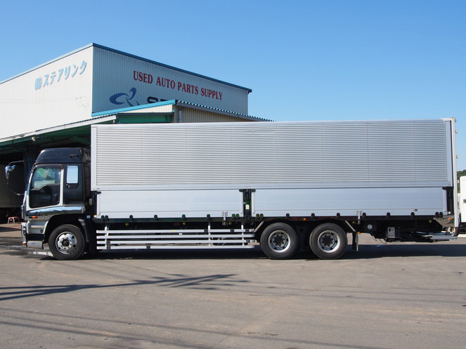 いすゞ ギガ ウイング車 大型 PDG-CYL77V8 年式 H20[写真09]