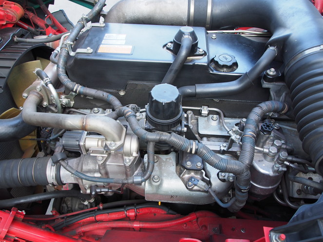 UDトラックス クオン ウイング車 大型 PKG-CG4ZE 年式 H21[写真30]