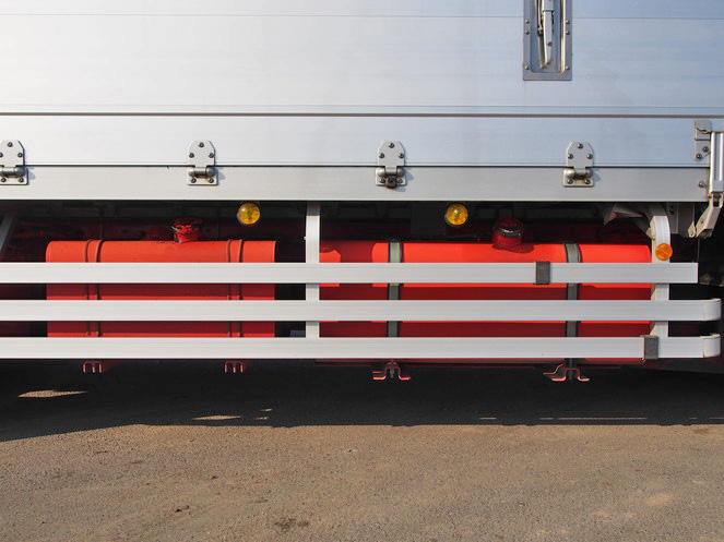 UDトラックス クオン ウイング車 大型 PKG-CG4ZE 年式 H21[写真35]