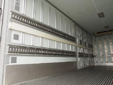 三菱ふそう ファイター 冷凍バン 中型 PDG-FK61F 年式 H20 [写真18]