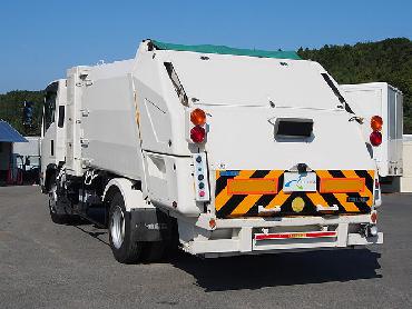 いすゞ エルフ パッカー 小型 PKG-NPR75N 年式 H22 [写真09]