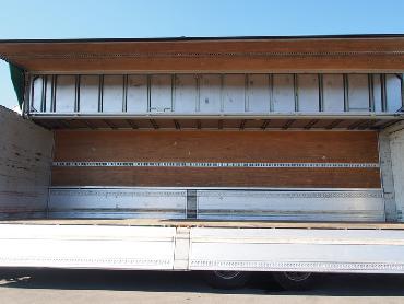 いすゞ ギガ ウイング車 大型 PDG-CYL77V8 年式 H20 [写真13]